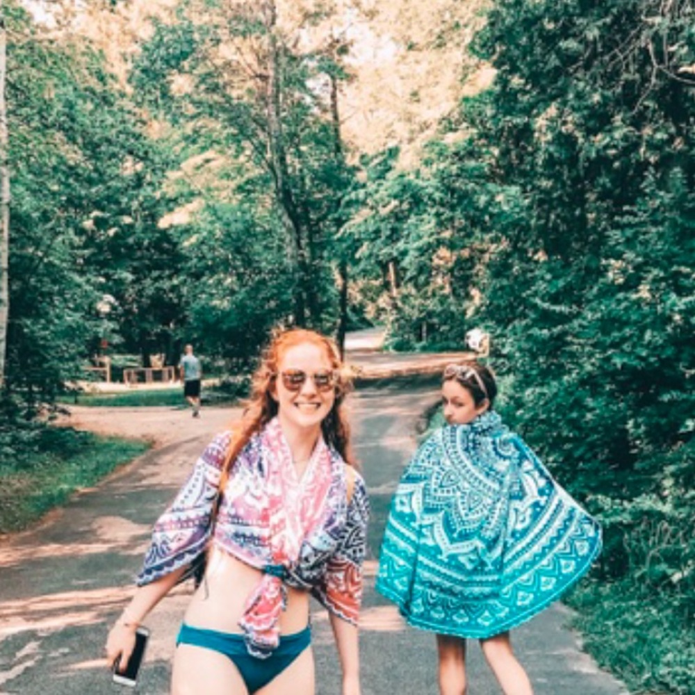 Meet your Posher, Madelyn